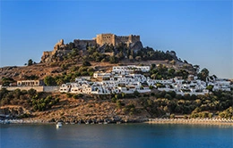 Descubre la mística isla de Patmos