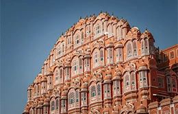 Descubrimiento del icónico Hawa Mahal, el Palacio de los Vientos.