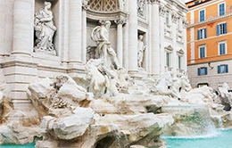 Lanza una moneda en la Fontana di Trevi para asegurar tu regreso a Roma