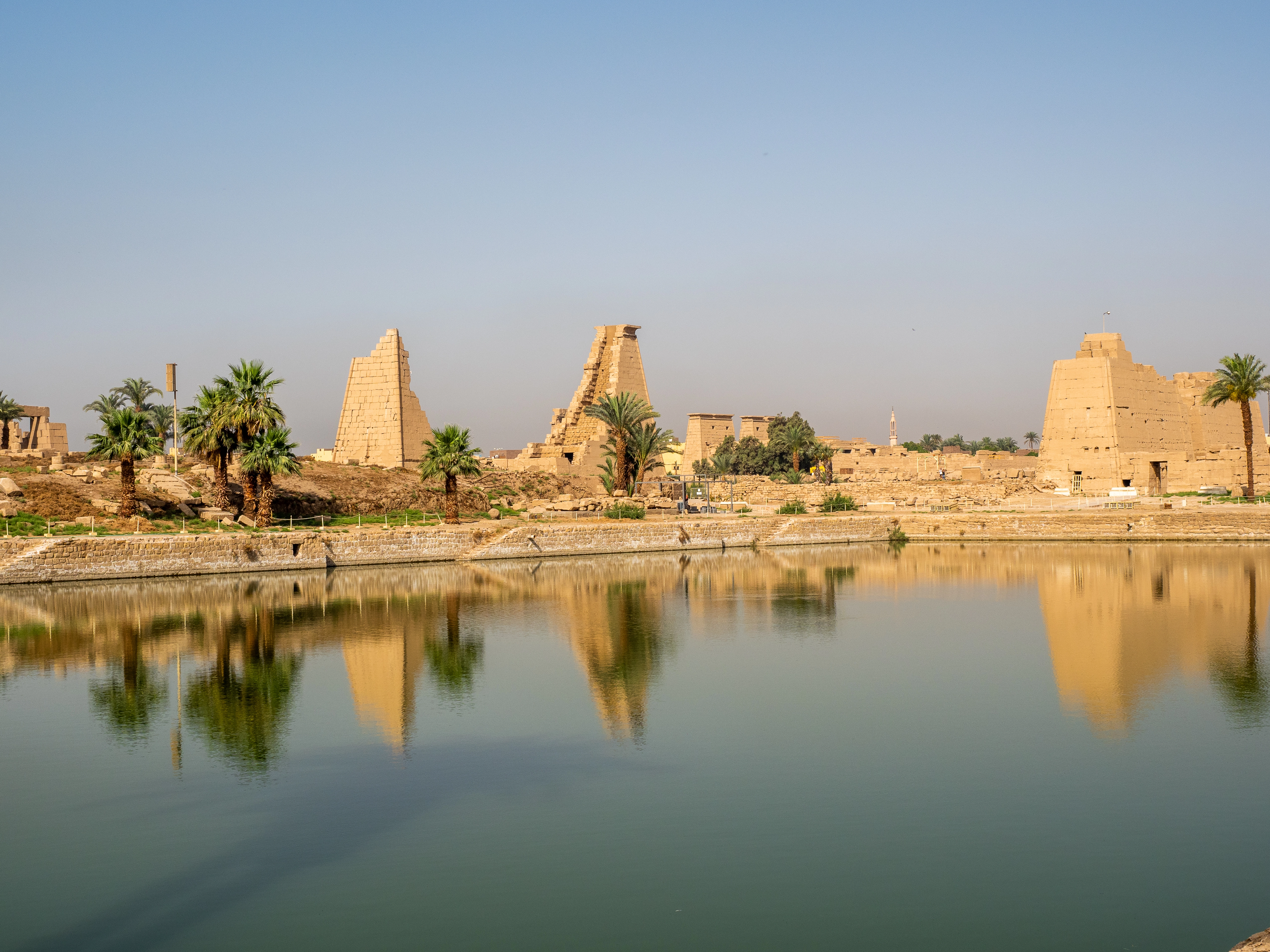 Egipto con Crucero 4 Días por el Nilo 2025-2026