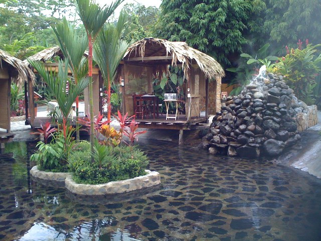 COSTA RICA: CAFE, CHOCOLATE Y PLAYA