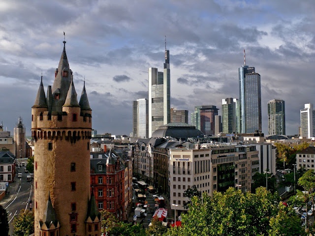 Alemania y el Este Europeo 2027 - Vuelos desde Santiago