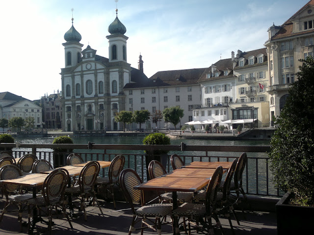 Italia, capitales suizas y Paris