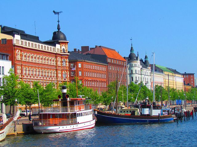 Capitales Bálticas de Estocolmo a Helsinki