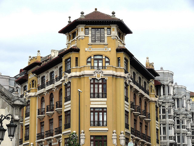 Norte De España, País Vasco, Andorra y Barcelona Con Lourdes