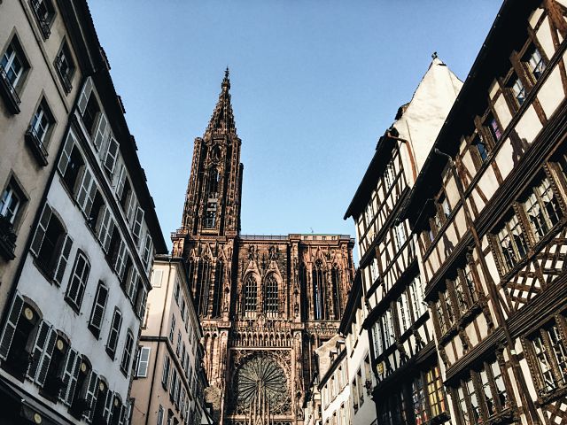 Encantos de Borgoña y Alsacia