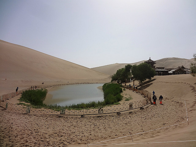 Ruta de la Seda: entre Montañas y Oasis
