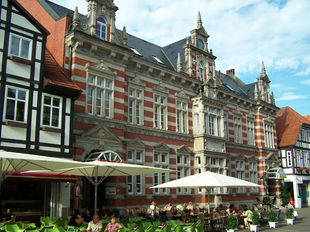 De Frankfurt a Budapest +i