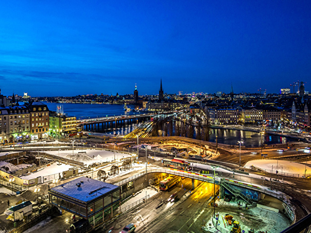 Capitales Bálticas de Estocolmo a Helsinki