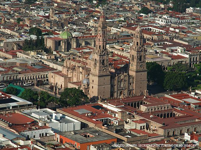 Ciudad de México y corazón de Michoacán