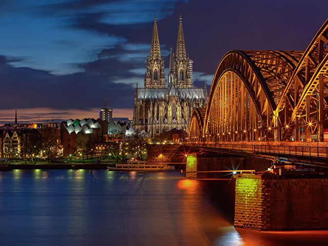 De Frankfurt a Londres +i