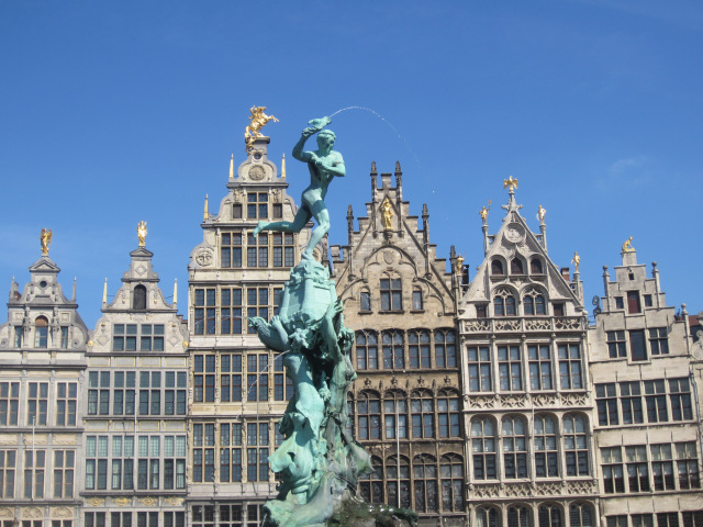 ENCANTOS DE FLANDES Y PAISES BAJOS (Bruselas-Bruselas)