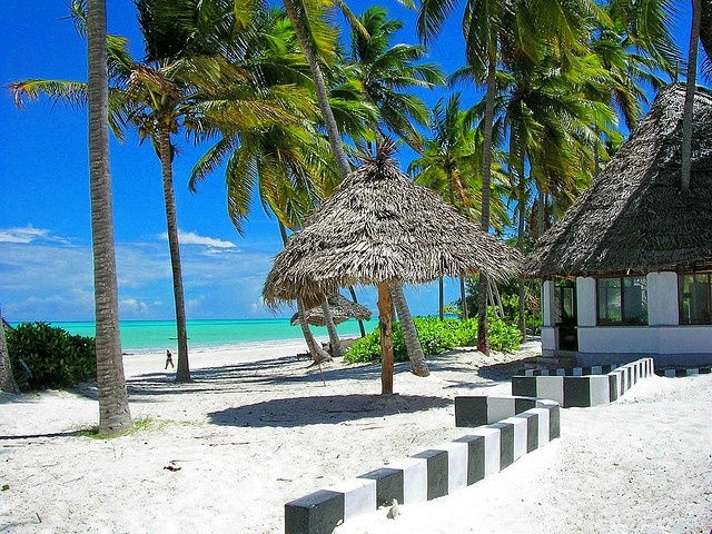 ISLA ZANZIBAR 5*: HOTEL SBH KILINDINI (7 NOCHES EN HABITACIÓN DELUXE EN TI )