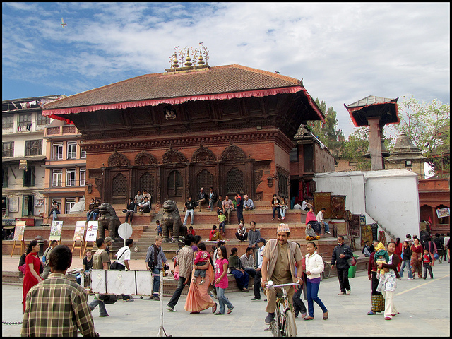 TRIANGULO DE ORO CON VARANASI Y NEPAL