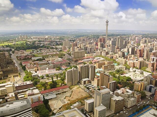SUPER SUDAFRICA CON EXPERIENCIA EN EL WATERFRONT