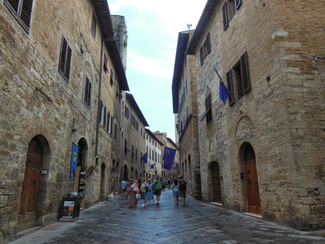 Maravillas de Italia y París - Avance 27/28