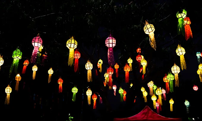 LA INDIA ENTRE AMIGAS CON FESTIVAL DE LUCES “DIWALI”