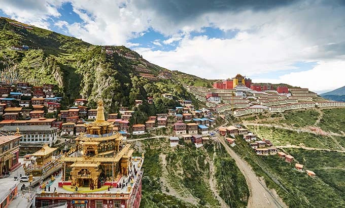 MITOS Y LEYENDAS NEPAL Y BHUTAN - EXTENSION A TÍBET II