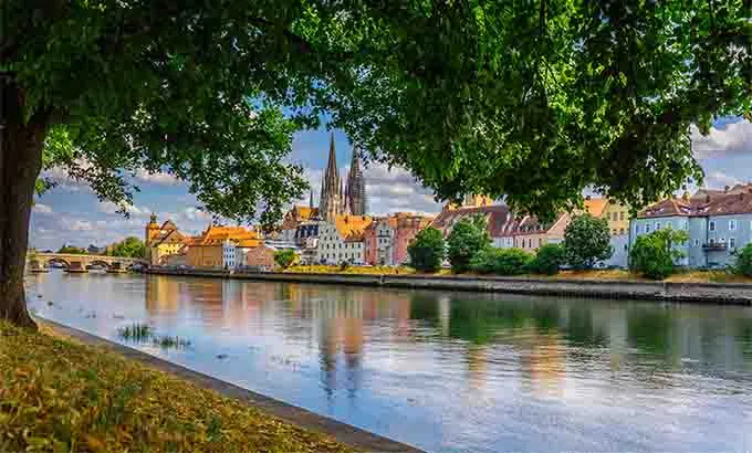 ALEMANIA Y EL ESTE EUROPEO