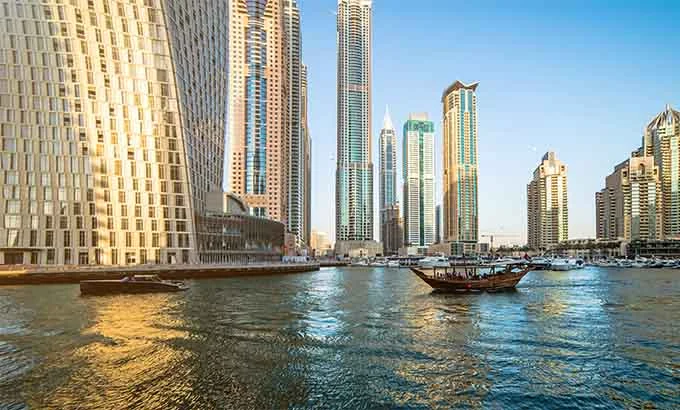 EXPLORANDO DUBAI Y ABU DHABI - EXCLUSIVO SPECIAL TOURS