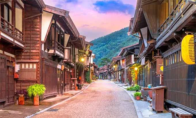 Luces de Japón y Corea