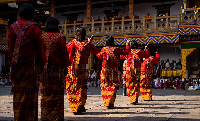 MITOS Y LEYENDAS DE NEPAL Y BHUTAN - FEBRERO 2027