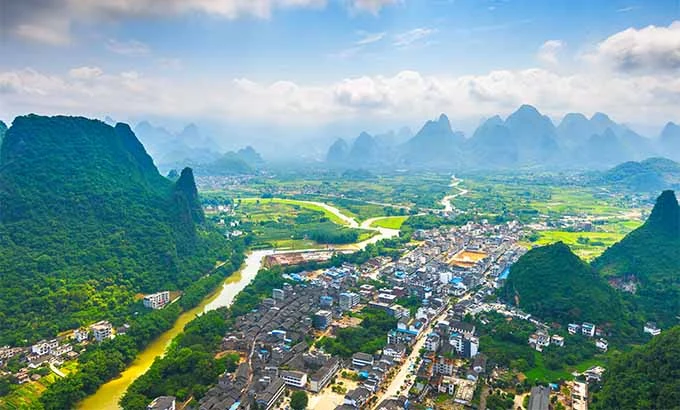 Norte y Sur de China fin Hong Kong